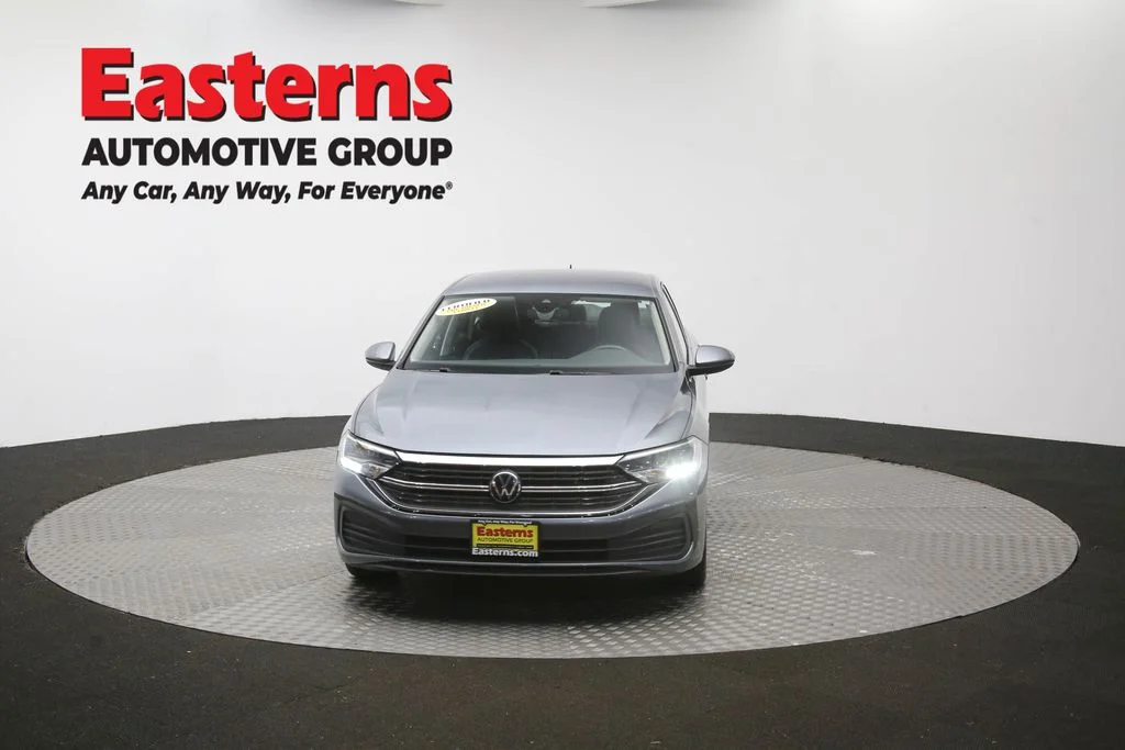 Used 2024 Silver Volkswagen 1.5T SE image 46