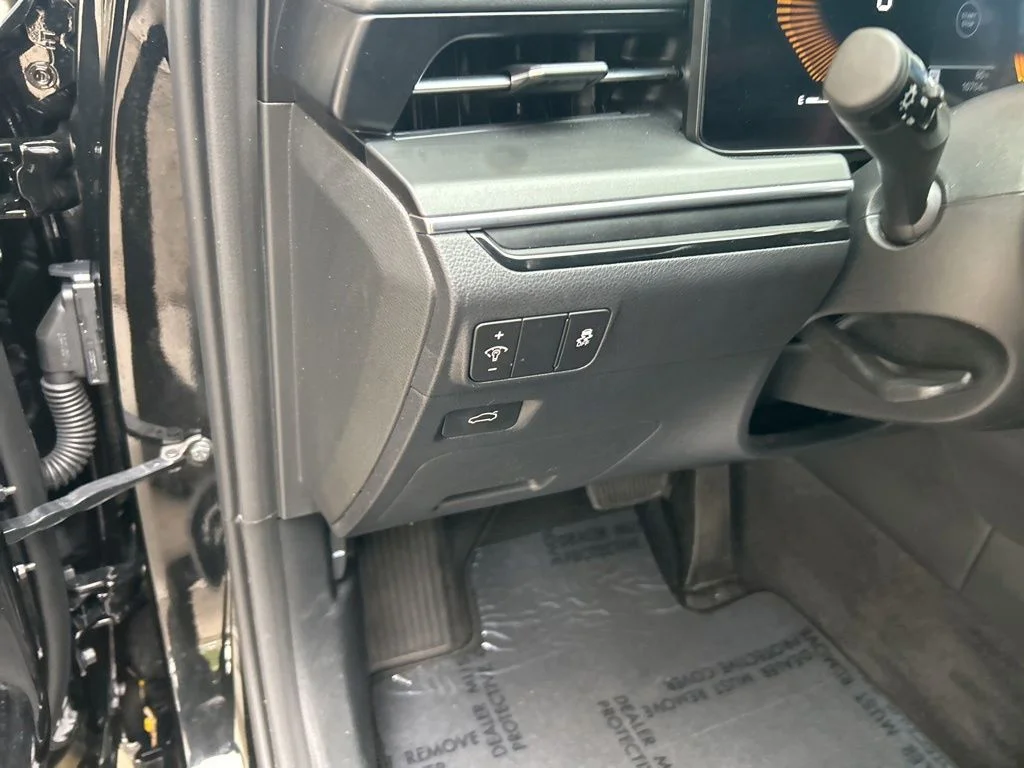 Used 2025 Black Kia GT-Line image 41