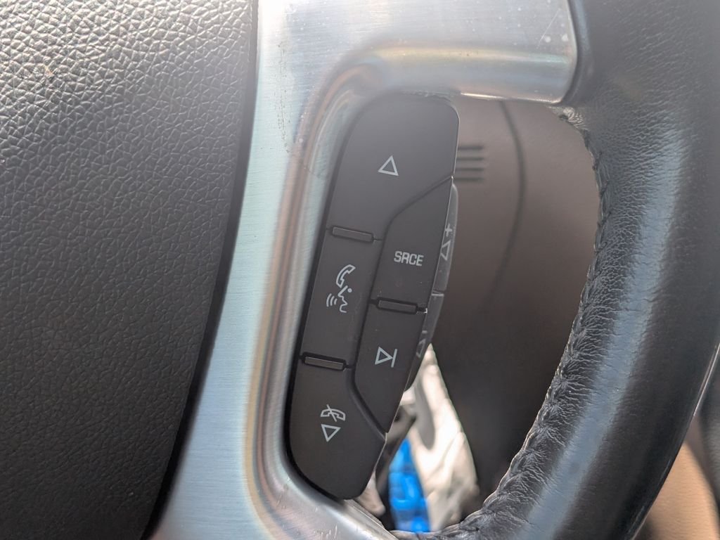 Used 2017 Silver GMC Limited image 25