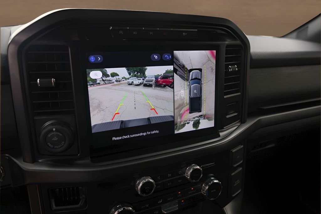 Used 2024 Black Ford XLT image 17