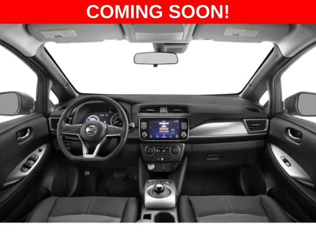 Used 2020 White Nissan SV image 5