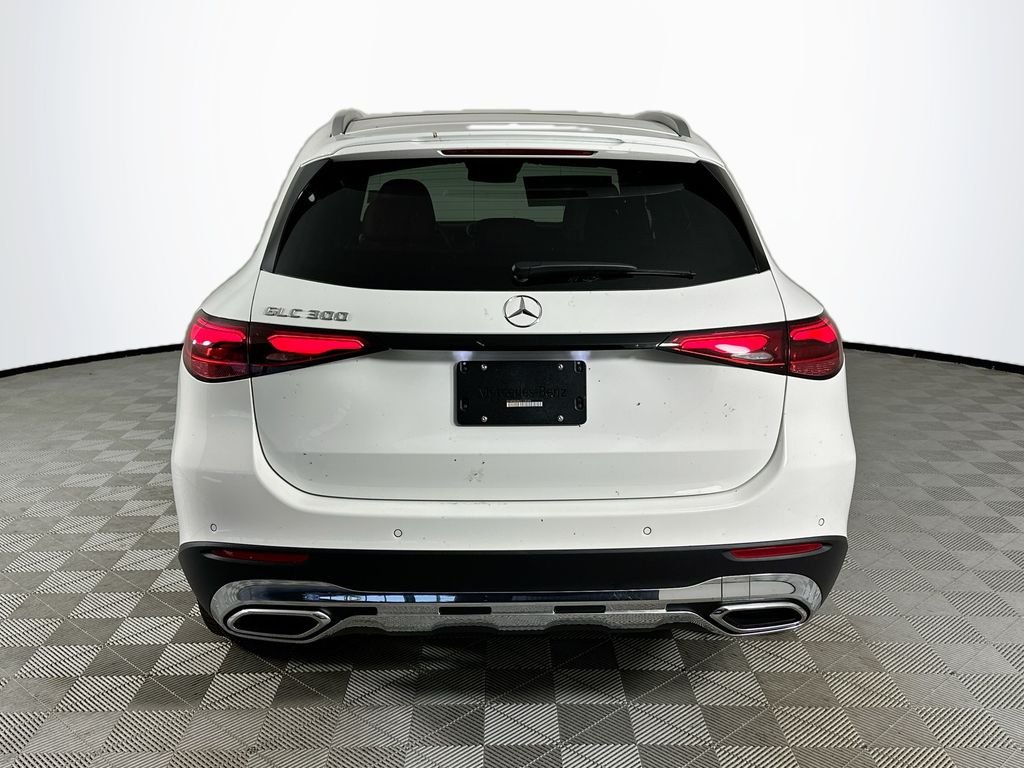 New 2026 Polar White Mercedes-Benz GLC 300 image 6