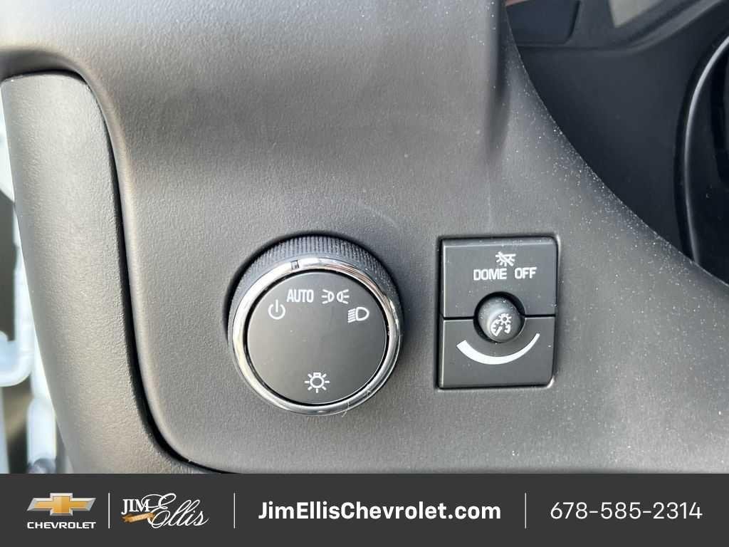 2025 Chevrolet Express Cargo Work Van - Photo 18