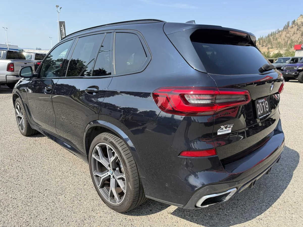 Used 2019 Black BMW xDrive50i Sports Activity Vehicle image 4