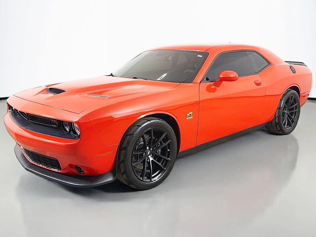 Used 2022 Go Mango! Dodge R/T Scat Pack image 8