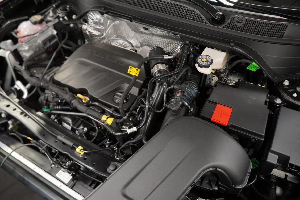 New 2026 Mosaic Black Metallic Chevrolet ACTIV image 41