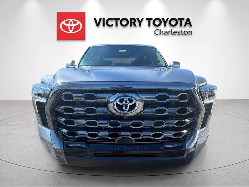 Used 2025 Silver Toyota Platinum image 8