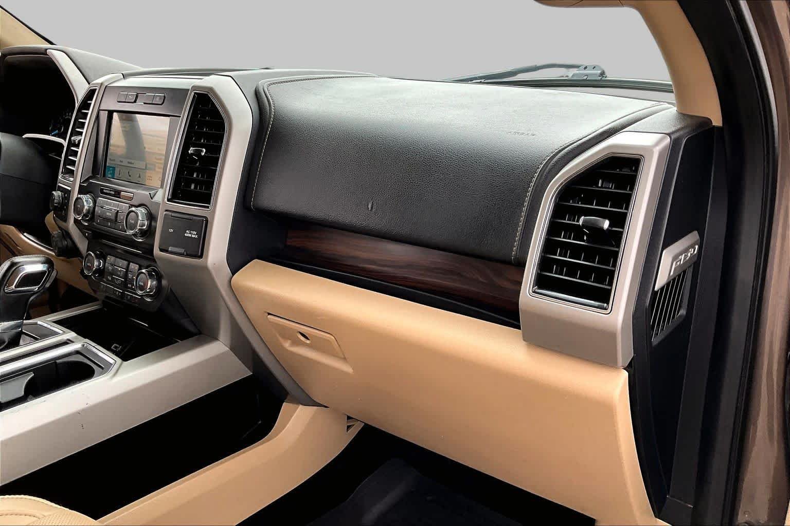 Used 2017 Caribou Metallic Ford Lariat image 18