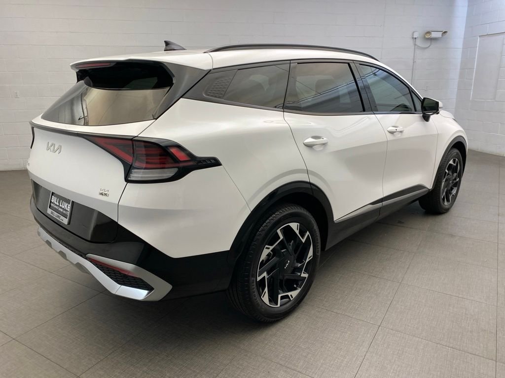 Used 2024 White Kia SX-Prestige image 6