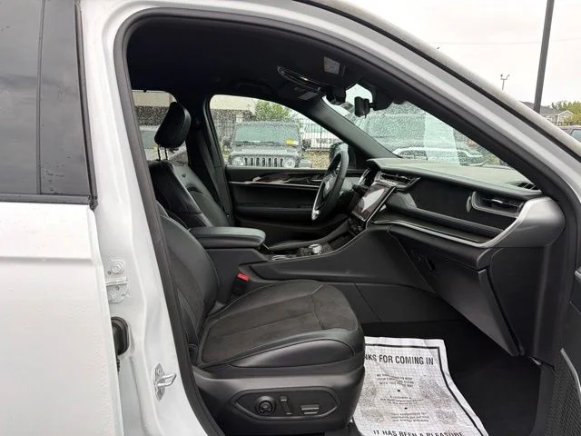 Used 2023 White Jeep Trailhawk 4xe image 14