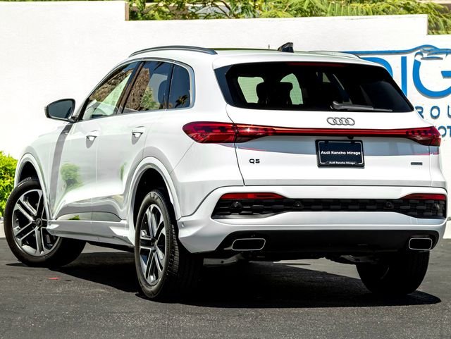 Used 2025 Glacier White Audi  image 10