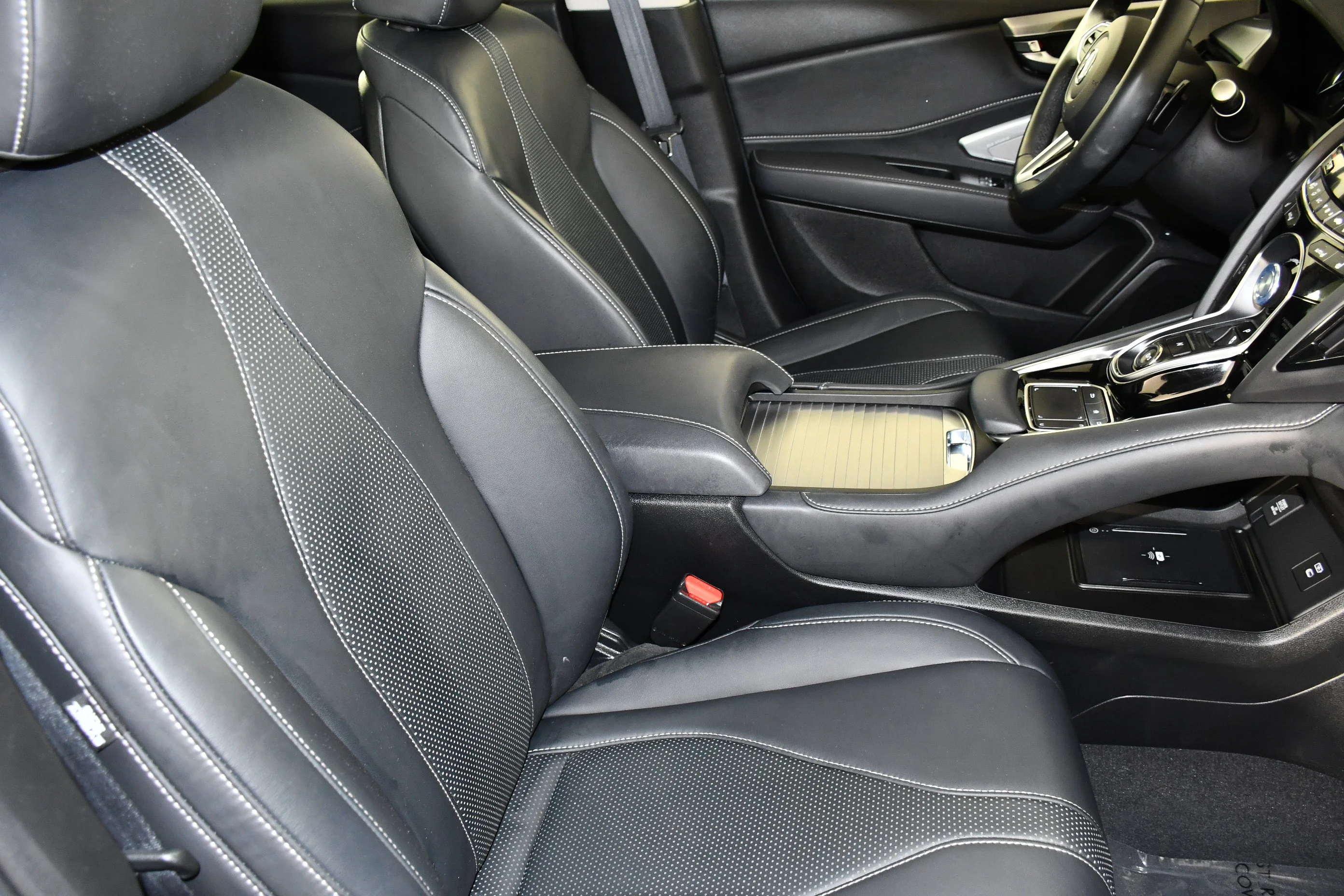 Certified Used 2024 Majestic Black Pearl Acura w/Technology Package image 42