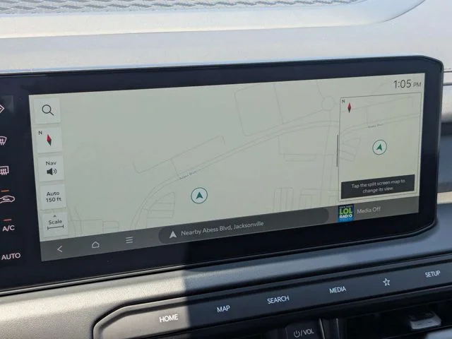 New 2027 Glacial White Pearl Kia X-Line EX image 24
