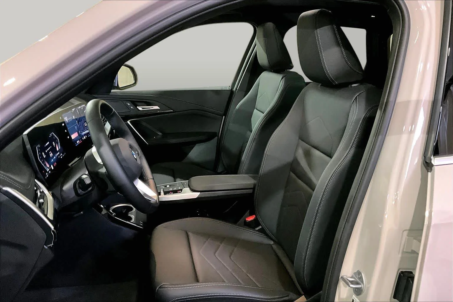 New 2026 Dune Grey Metallic BMW xDrive28i image 13