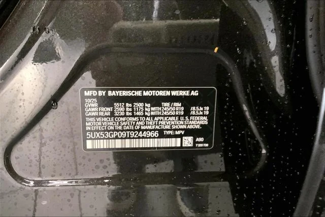 2026 BMW X3 30 - Photo 13