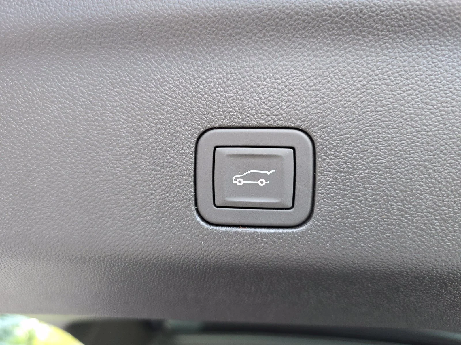 Certified Used 2026 Black Raven Cadillac Sport image 26