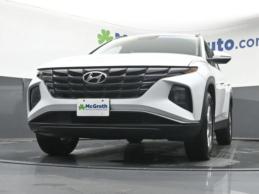 Used 2022 Gray Hyundai SEL image 7