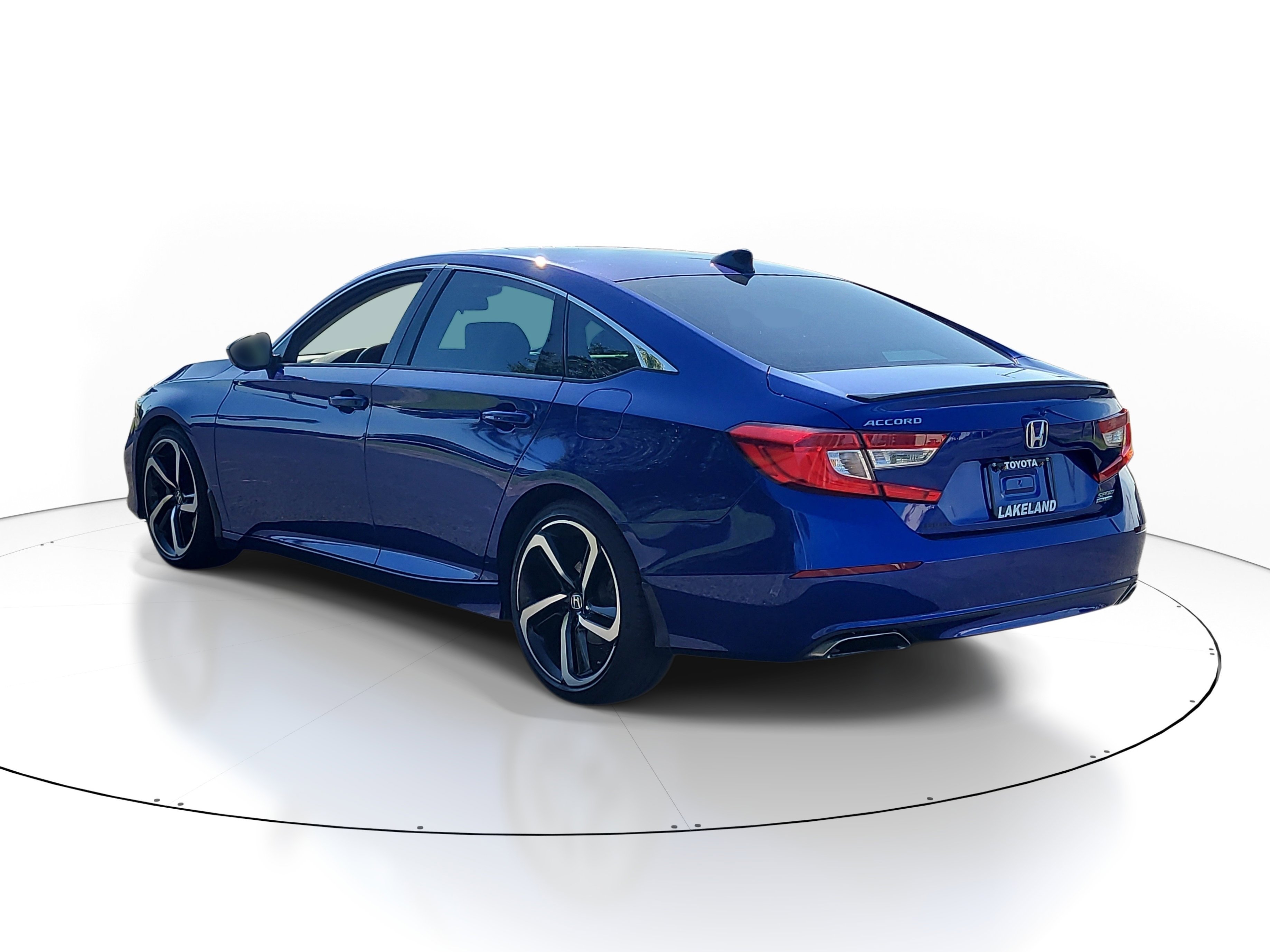 Used 2022  Honda Sport SE image 4