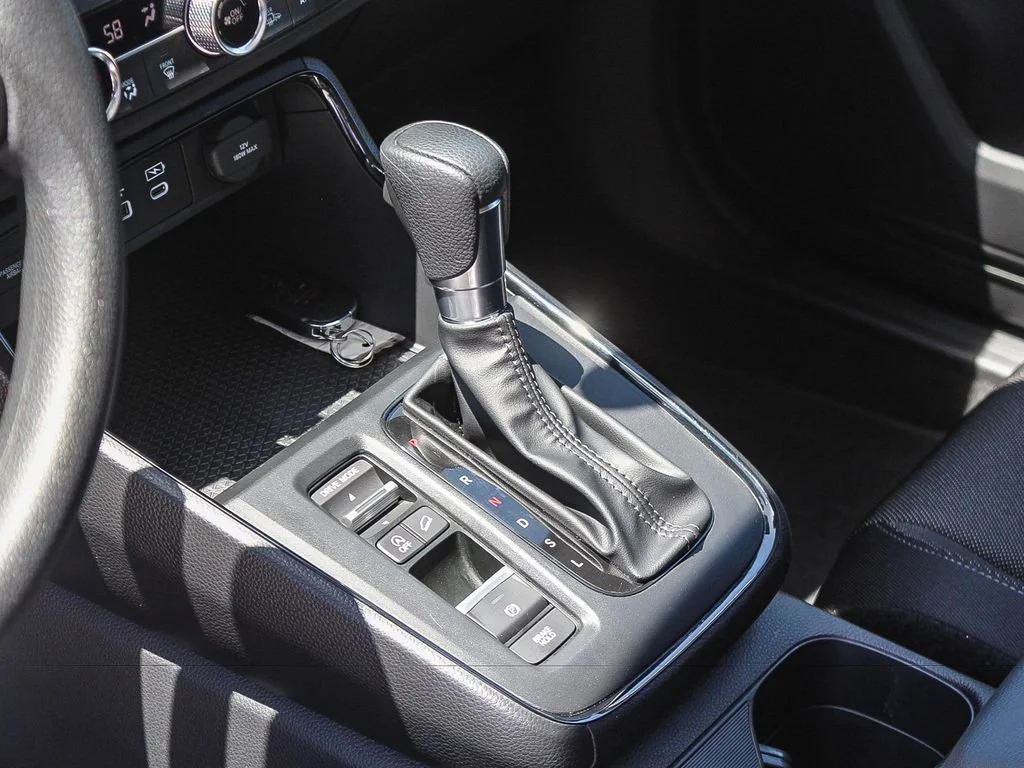 2025 Honda CR-V EX - Photo 48
