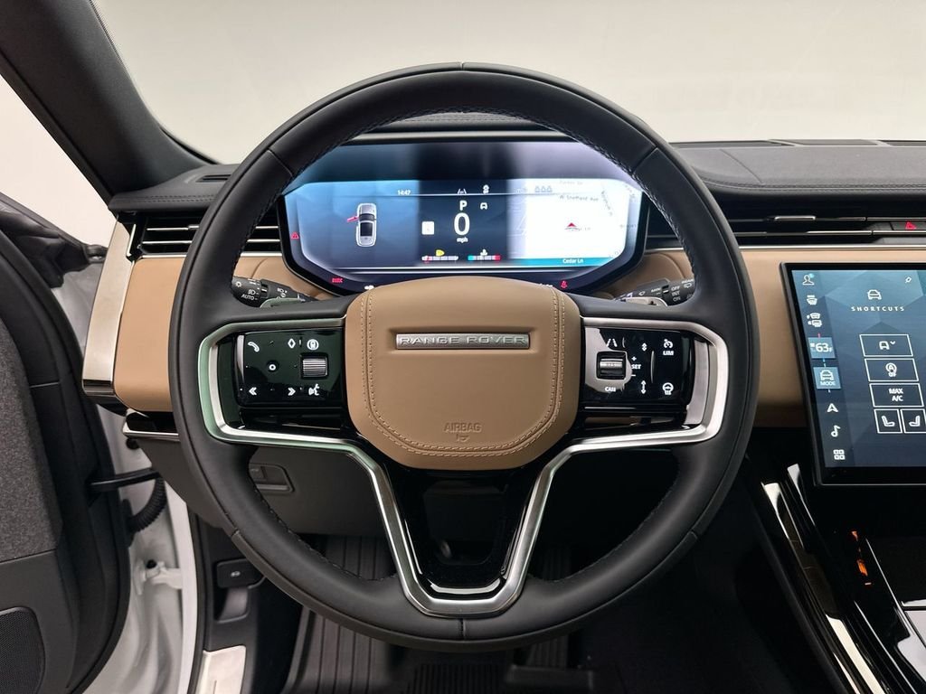 New 2026 Fuji White Land Rover SE image 14