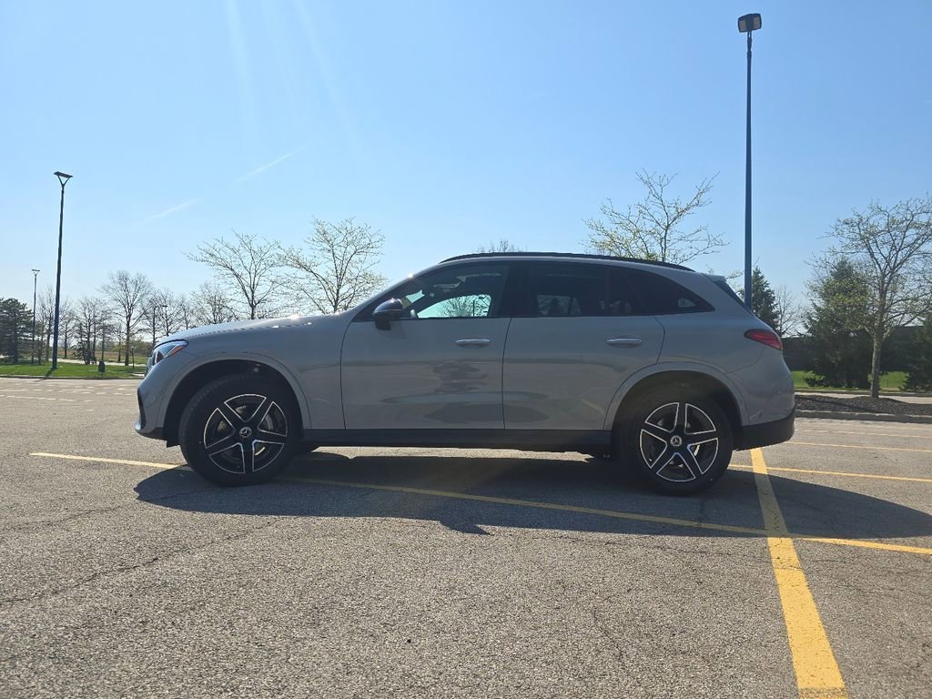 New 2026 MANUFAKTUR Alpine Grey Mercedes-Benz GLC 300 image 52