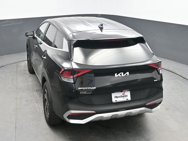 Used 2023 Black Kia LX image 31