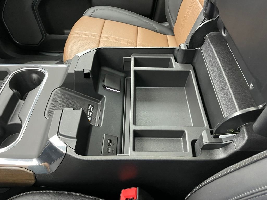 Used 2026 Summit White Chevrolet High Country image 36