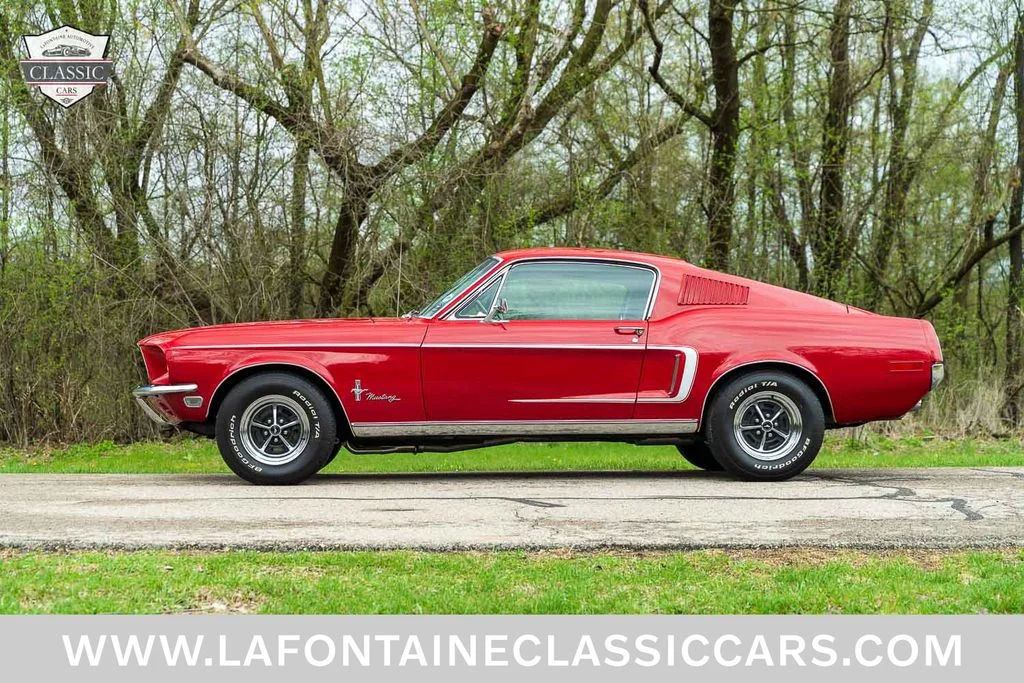 Used 1968 Red Ford Fastback image 27