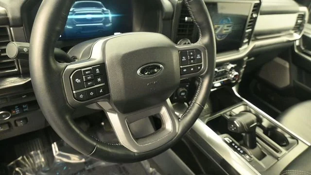 Used 2023 White Ford Lariat image 16