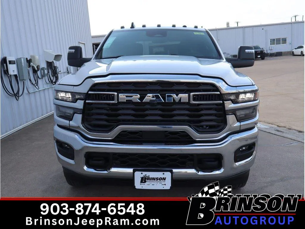 New 2026 Bright White Clear-Coat Exterior Paint RAM Lone Star image 2