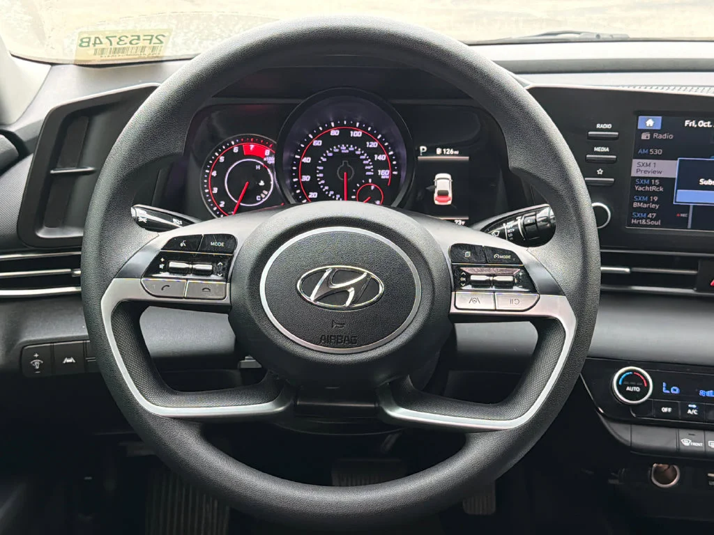 Used 2023 Gray Hyundai SEL image 23