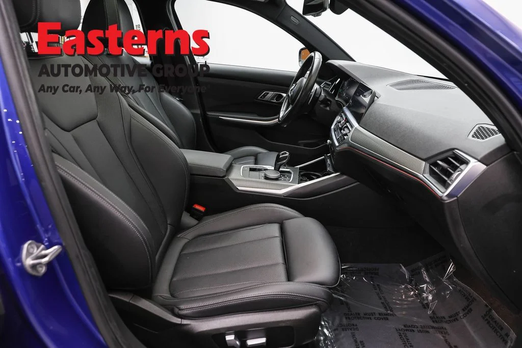 Used 2022 Blue BMW M340i xDrive image 27