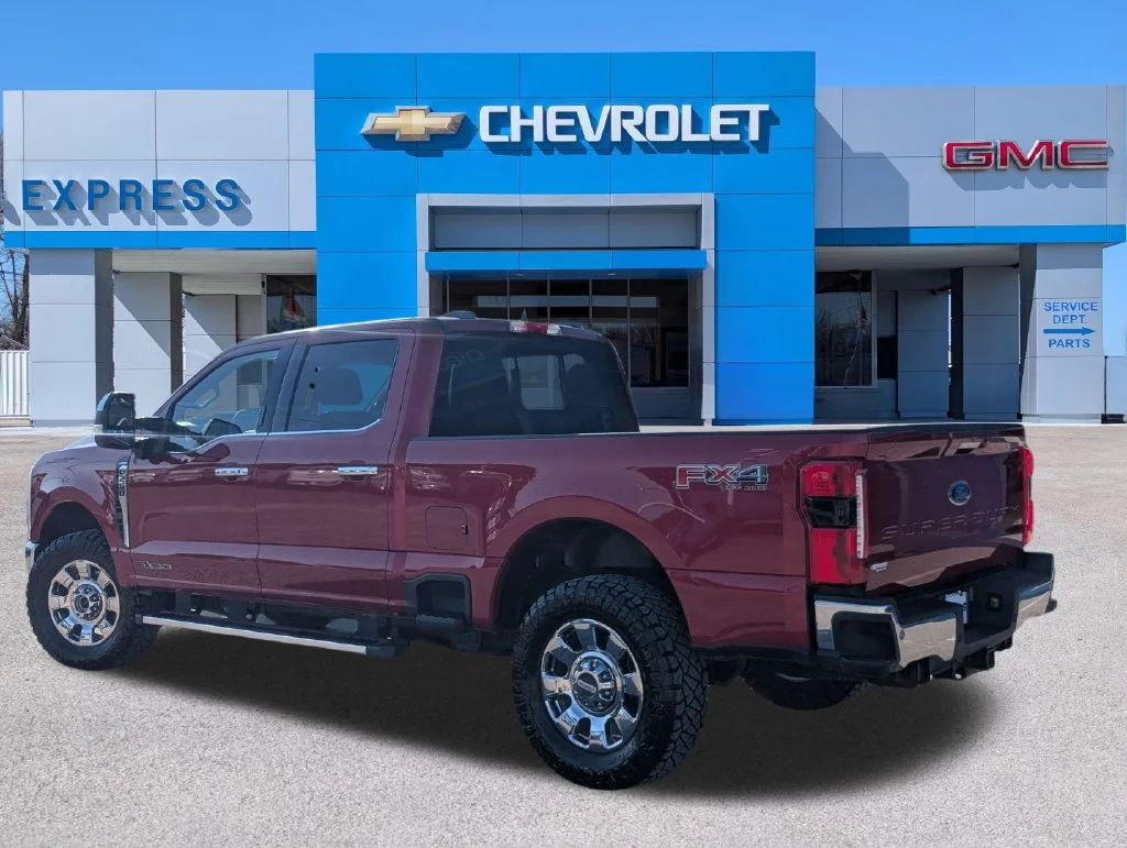 Used 2024 Red Ford Lariat image 5