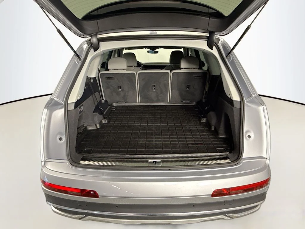 Used 2021 Florett Silver Metallic Audi 45 Premium Plus image 25