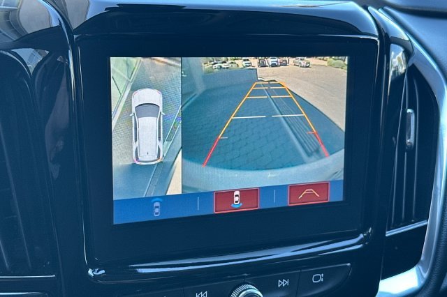 Used 2018 Beige Chevrolet Premier image 20