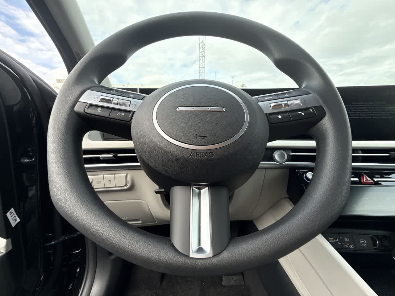 New 2026 Phantom Black Hyundai SEL FWD image 15