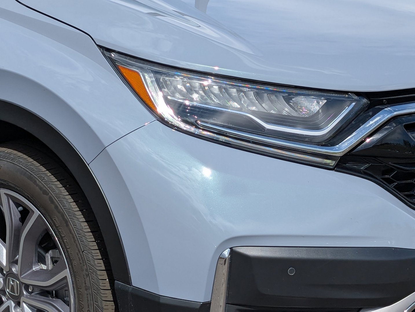 Used 2022 Obsidian Blue Pearl Honda Touring image 9