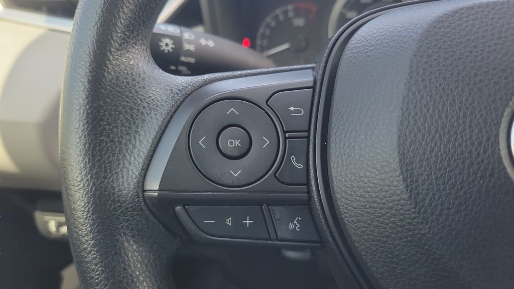 2022 Toyota Corolla LE - Photo 26
