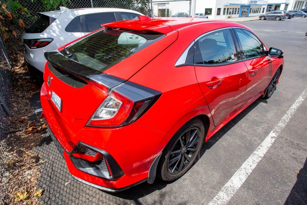 Certified Used 2021 Rallye Red Honda EX image 4