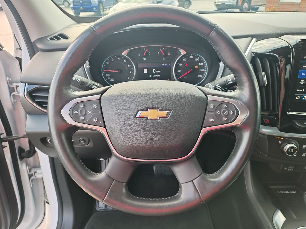 Used 2020 Beige Chevrolet Premier image 17