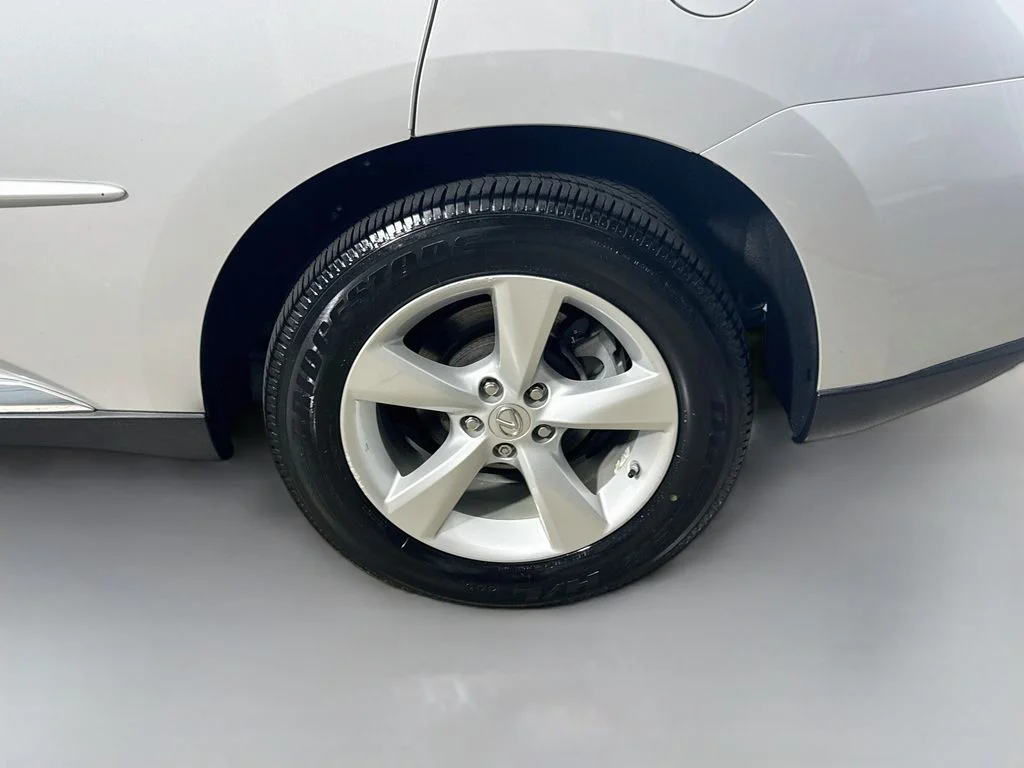 Used 2012 Tungsten Pearl Lexus Base image 9