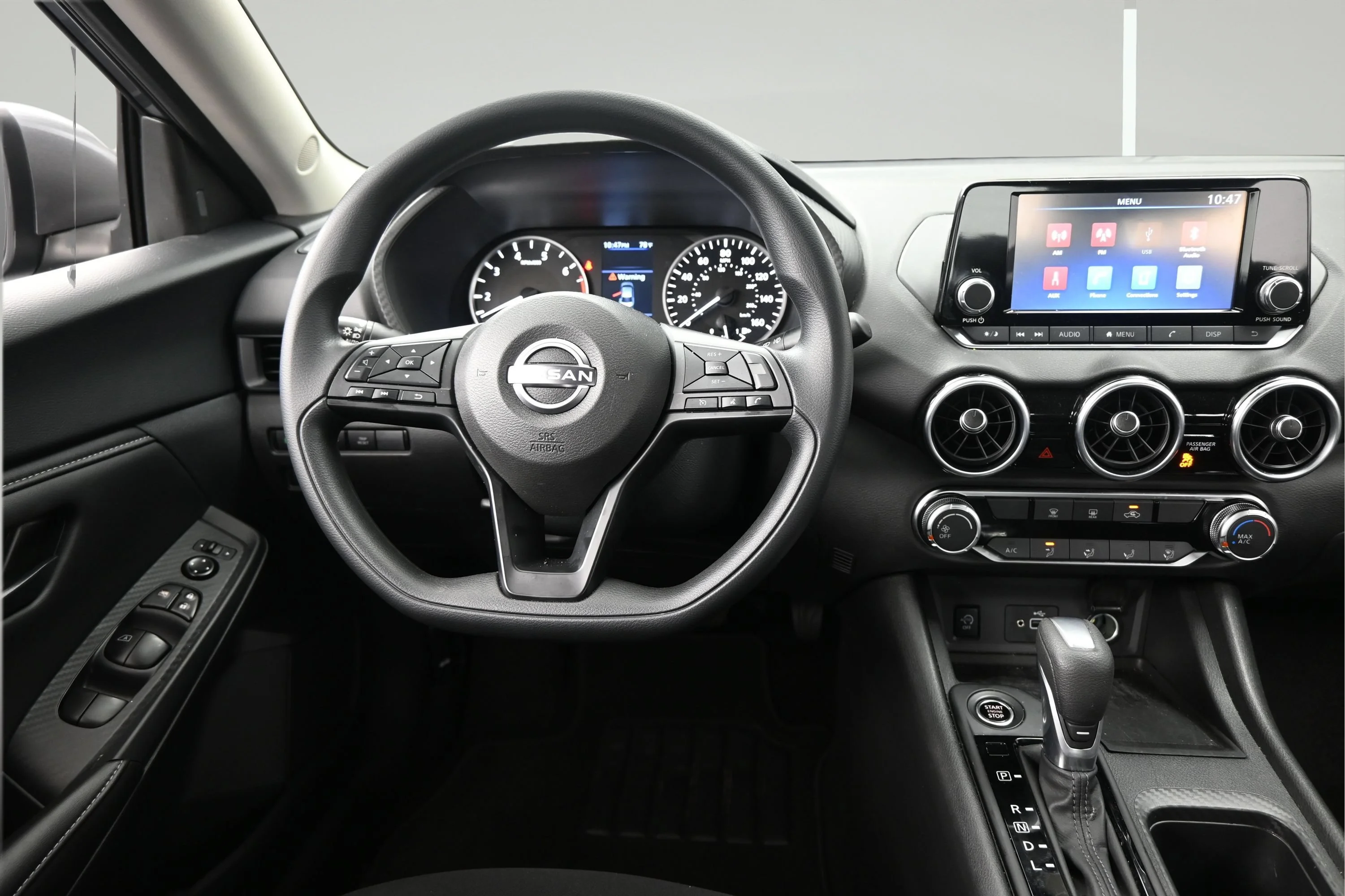 Certified Used 2025 Gun Metallic Nissan S image 12