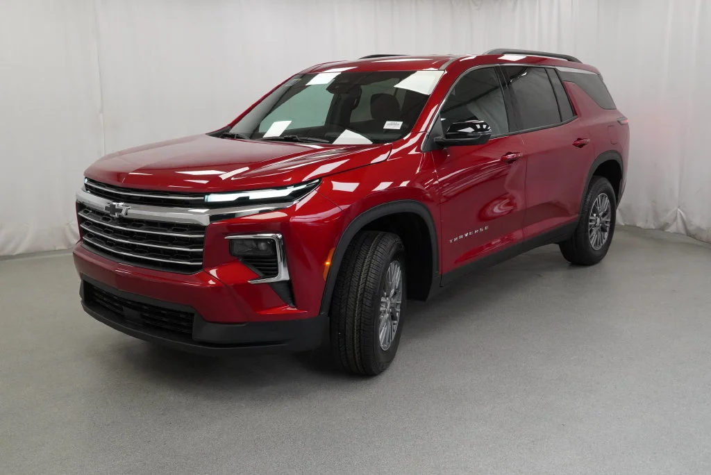 New 2027 Radiant Red Tintcoat Chevrolet LT image 4