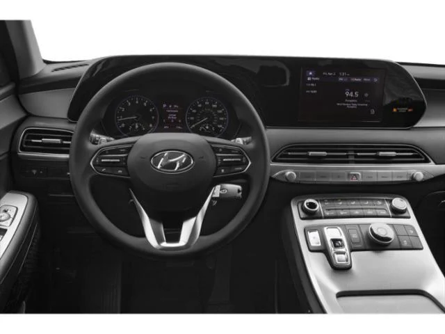 Used 2022 Steel Graphite Hyundai SE image 2
