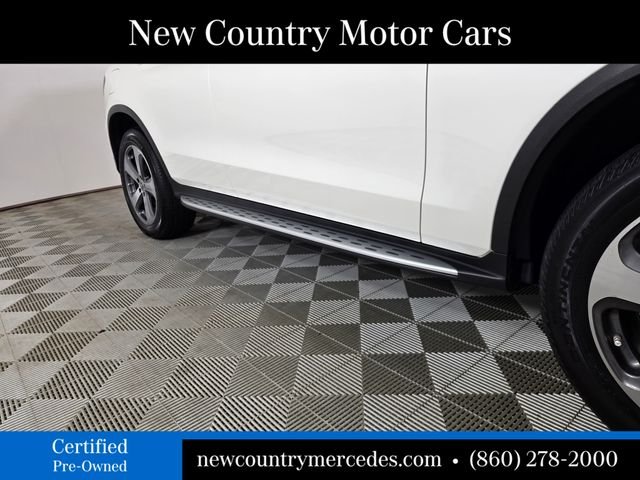 Certified Used 2021  Mercedes-Benz GLC 300 image 12