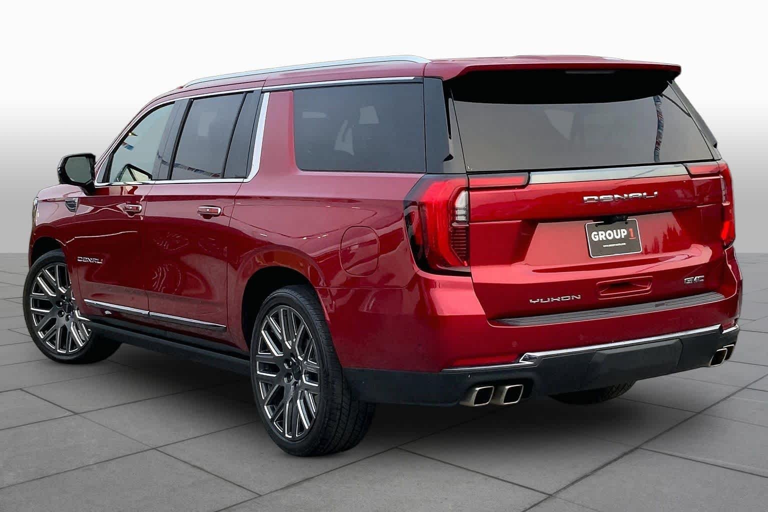 Used 2026 Volcanic Red Tintcoat GMC Denali Ultimate image 11