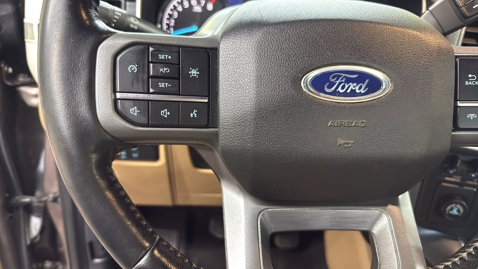Used 2021 Gray Ford XLT image 16
