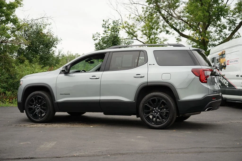 2023 GMC Acadia SLE - Photo 6