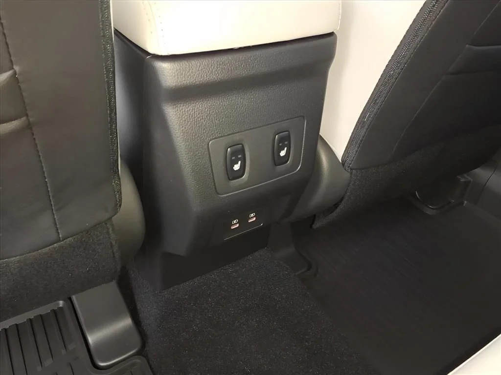 2026 Mitsubishi Eclipse Cross SEL - Photo 7