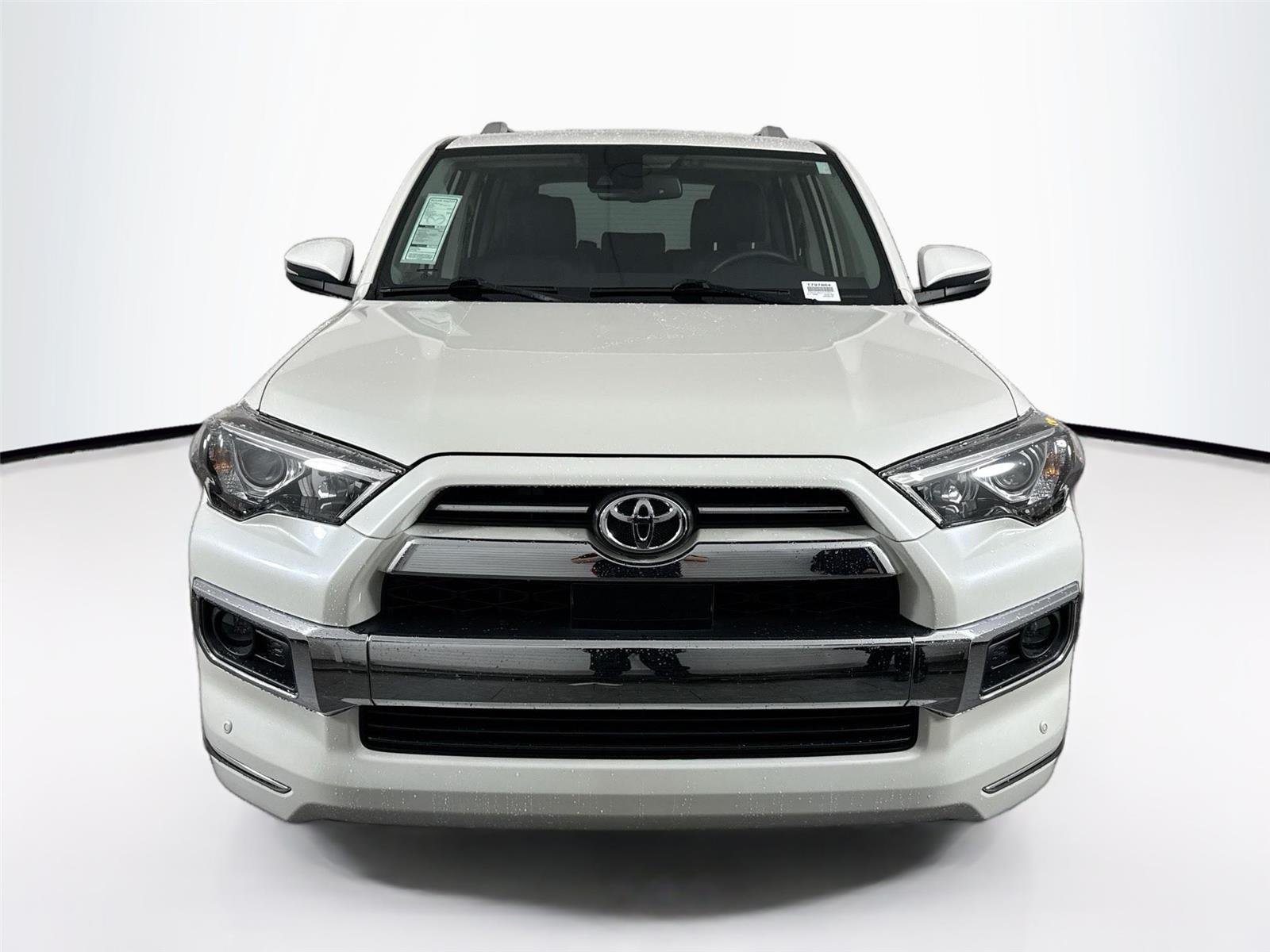 Used 2020 Blizzard Pearl Toyota Limited image 9